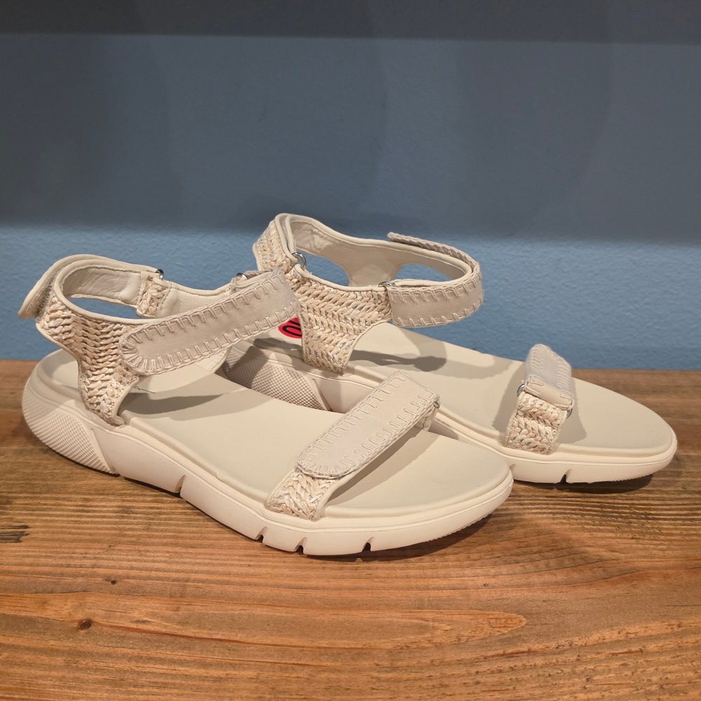 Nicole Miller New York Womens Brina Sandals Cream Woven Sporty Strappy Size 10